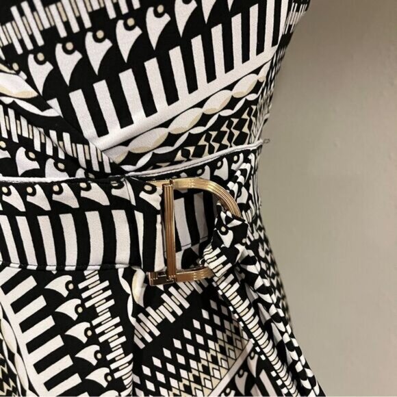 White House Black Market Geometric Print Halter Maxi Dress size 0 - Picture 5 of 14